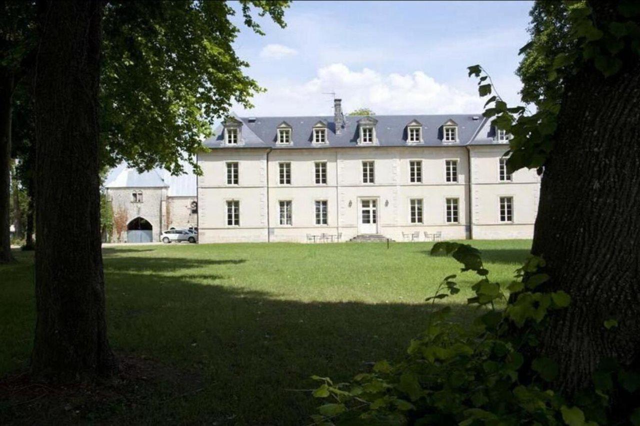 Chateau De Lazenay - Residence Hoteliere Bourges Bagian luar foto